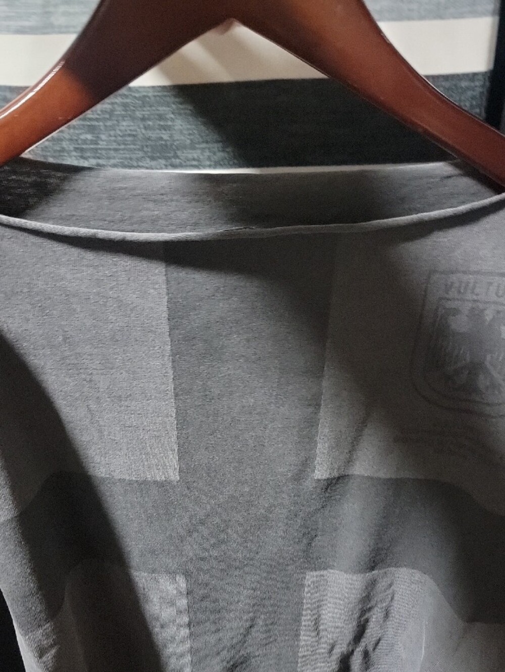Kanye West VULTURES Oversized Korea Exclusive T-shirt-Size 3 L/XL - Picture 9 of 11